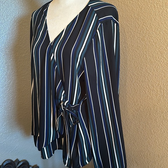 Express size Large. Black blue green white striped wrap blouse long sleeve EUC - Picture 2 of 8